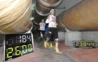 Conde y Salvador completan el maratón bajo la Ría de Bilbao en menos de 4 horas